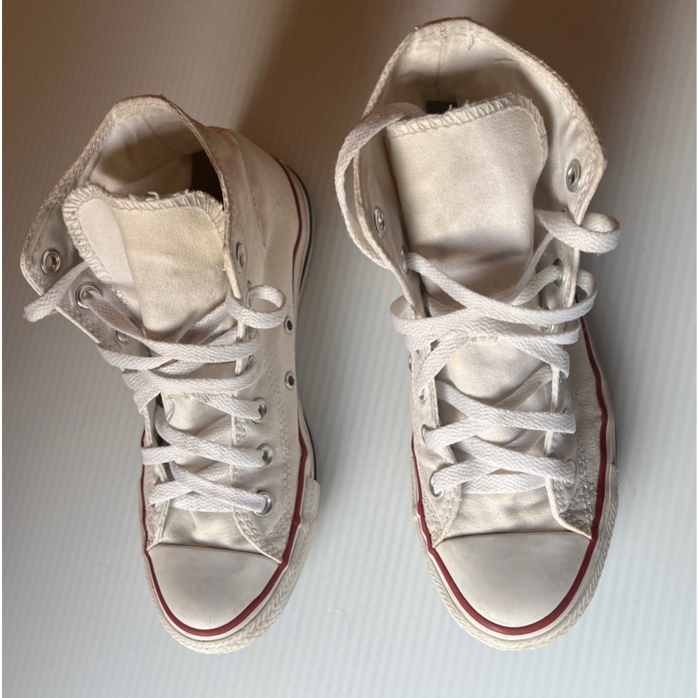 Converse Shoes Mens 6 Womens 8  High Sneakers Lace Up White Canvas